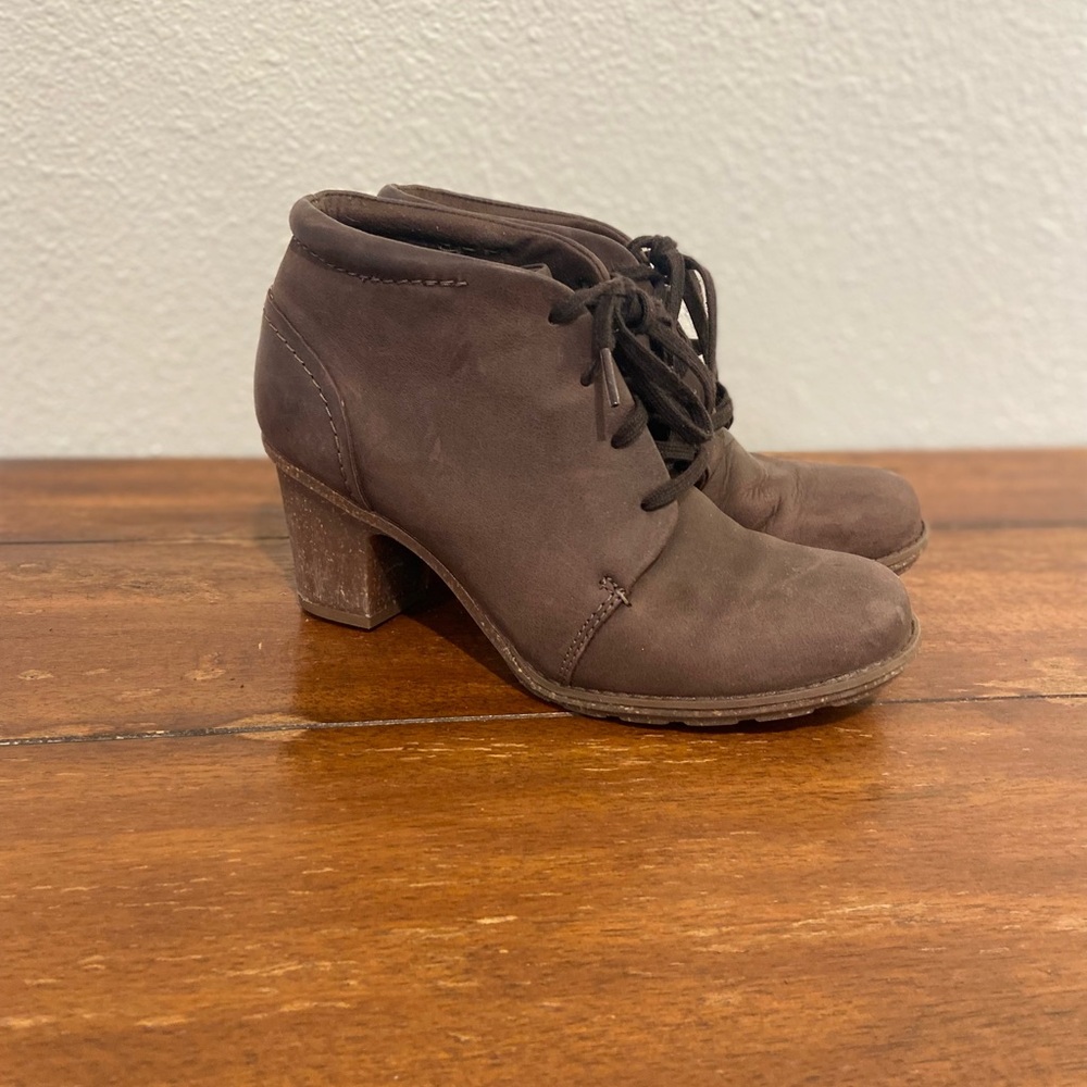 Women's Brown Lace-Up Ankle Bootie with Block Heel